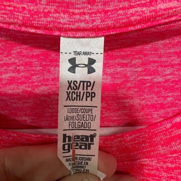 Under Armour Dry Wicking T Shirt - Picture 5 of 5